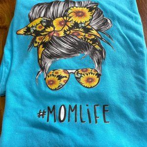 women tshirt momlife